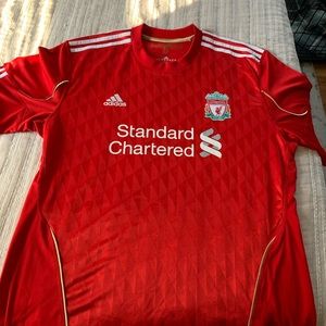 Men’s xl 2010-2011 Liverpool jersey